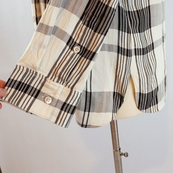 Theory Women's "Menswear Shirt" in Plaid Viscose/Silk - M - EUC - Picture 5 of 8